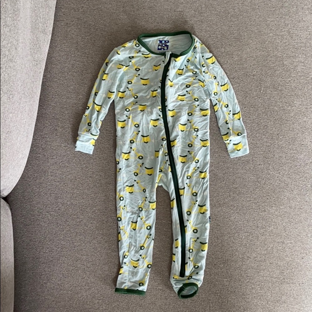 Scooter outfit